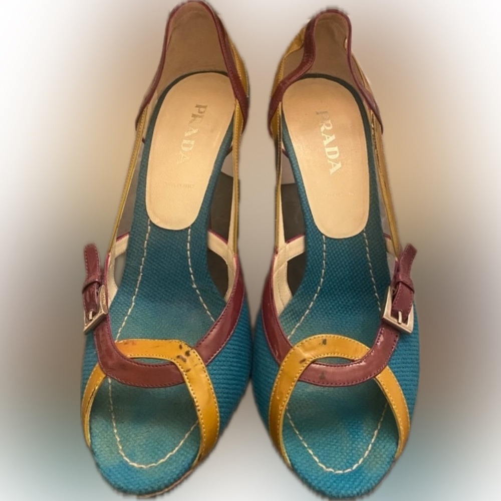Prada Blue and Yellow Heels with Modern Design - Picture 2 of 12